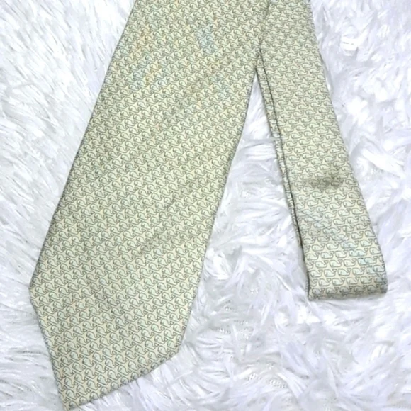 Vineyard Vines Whales Silk Neck Tie